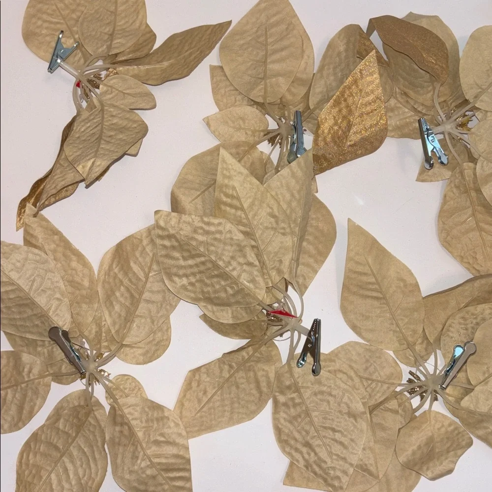 Gold Glitter Poinsettia Clips Set of 8 Gold Poinsettia Christmas Clip 11” NWOT